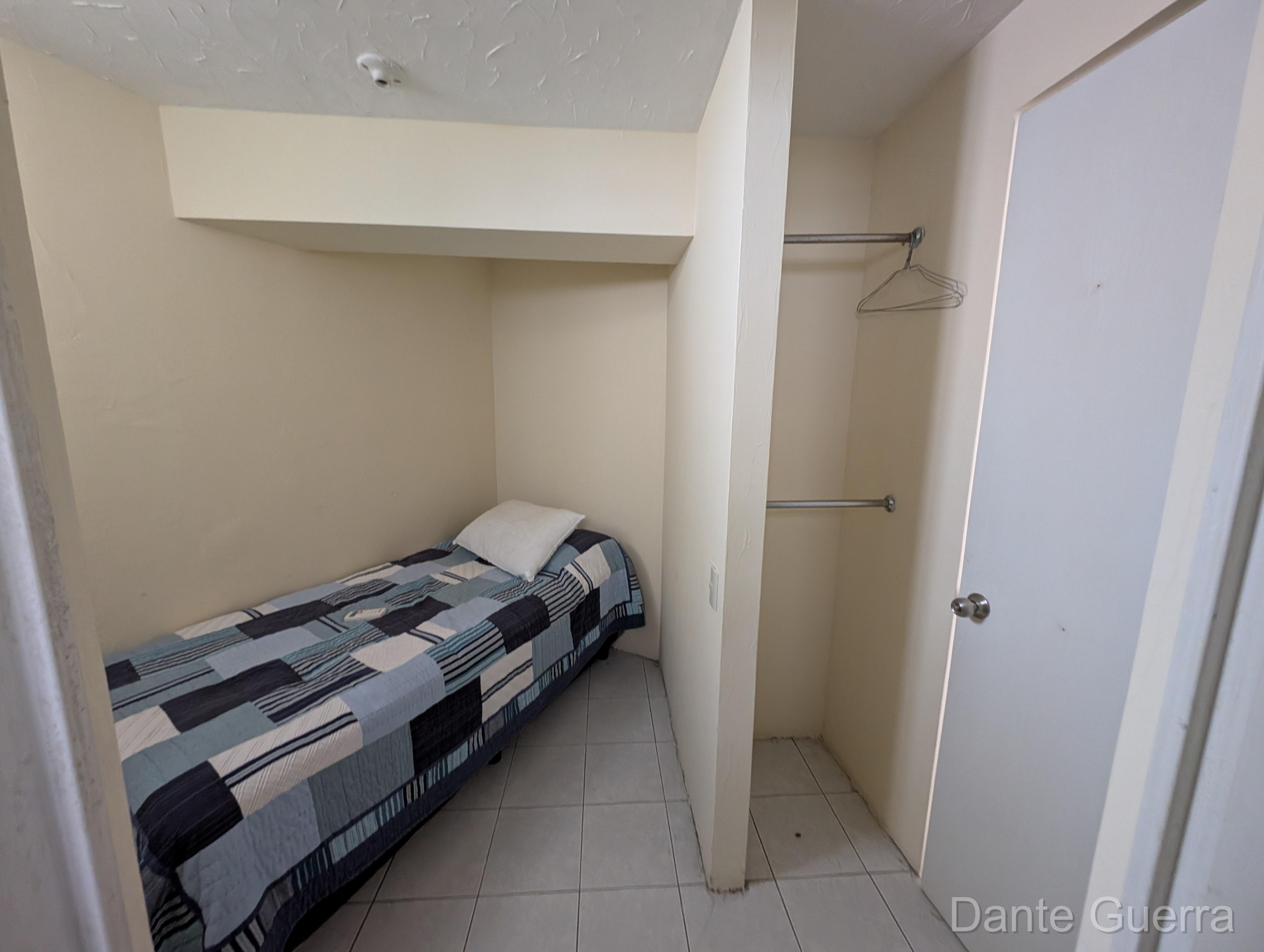 Casa 3 Niveles en Pedregal de La Silla - Renta - Foto 28