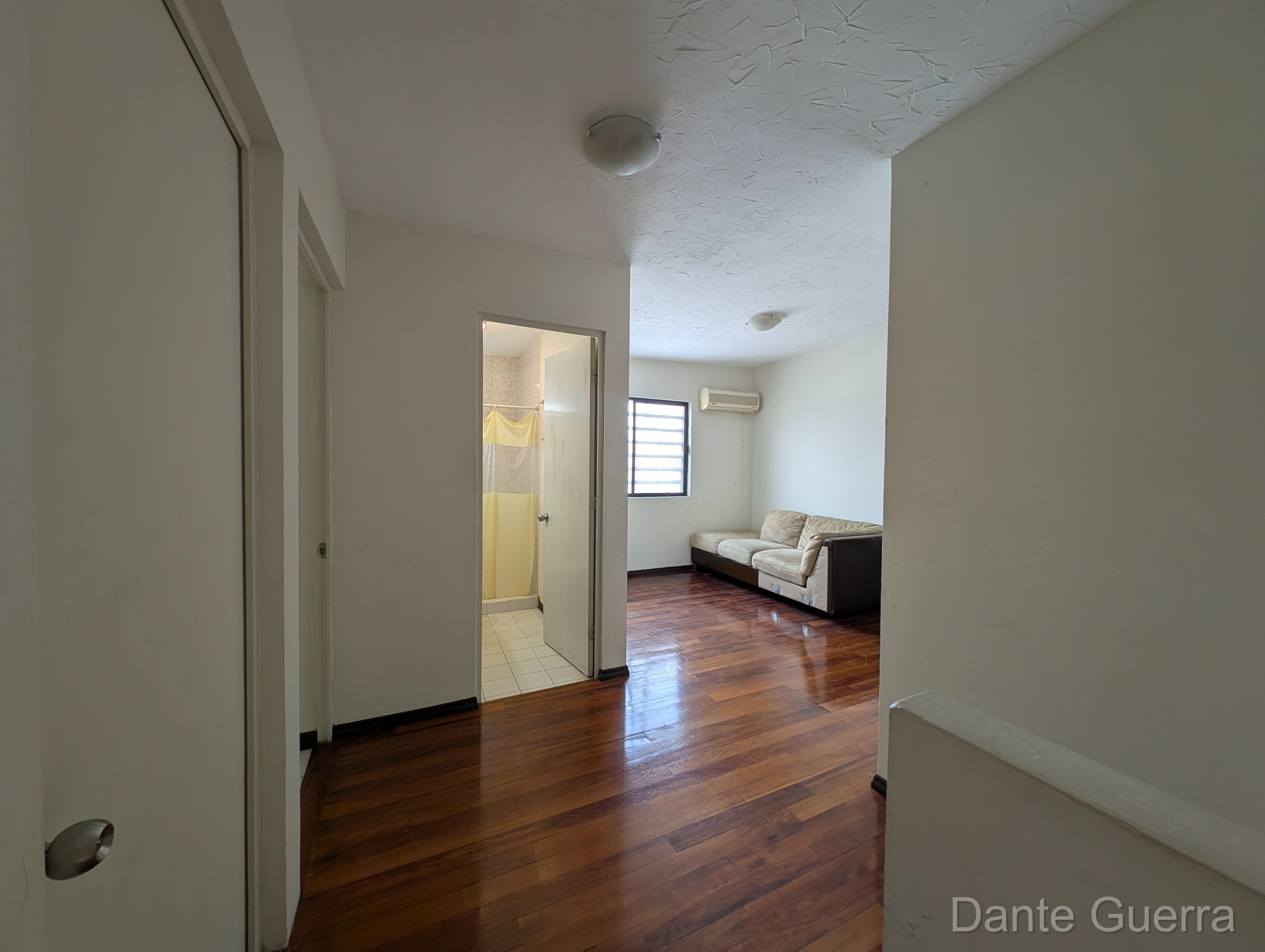 Casa 3 Niveles en Pedregal de La Silla - Renta - Foto 12