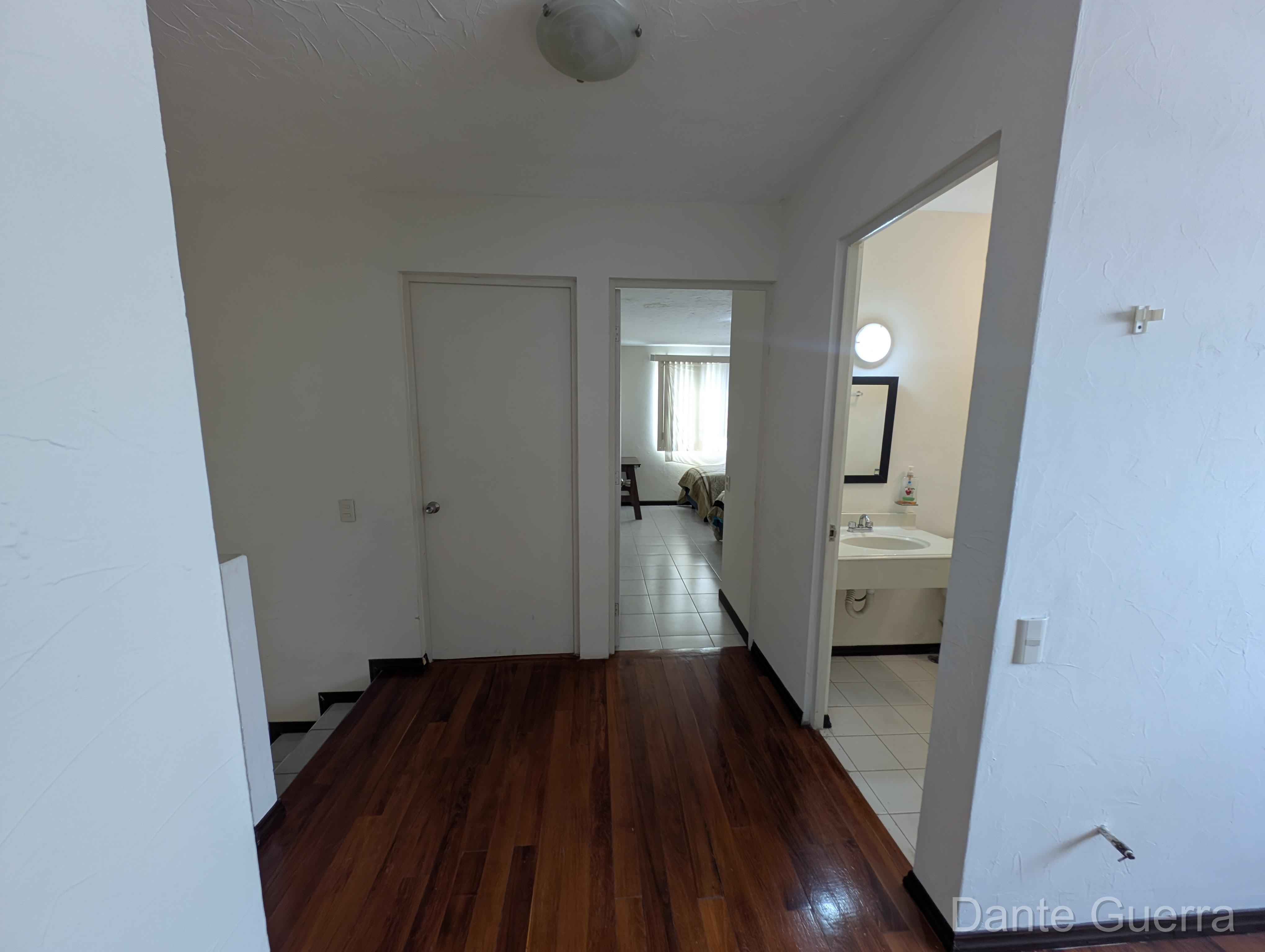 Casa 3 Niveles en Pedregal de La Silla - Renta - Foto 10