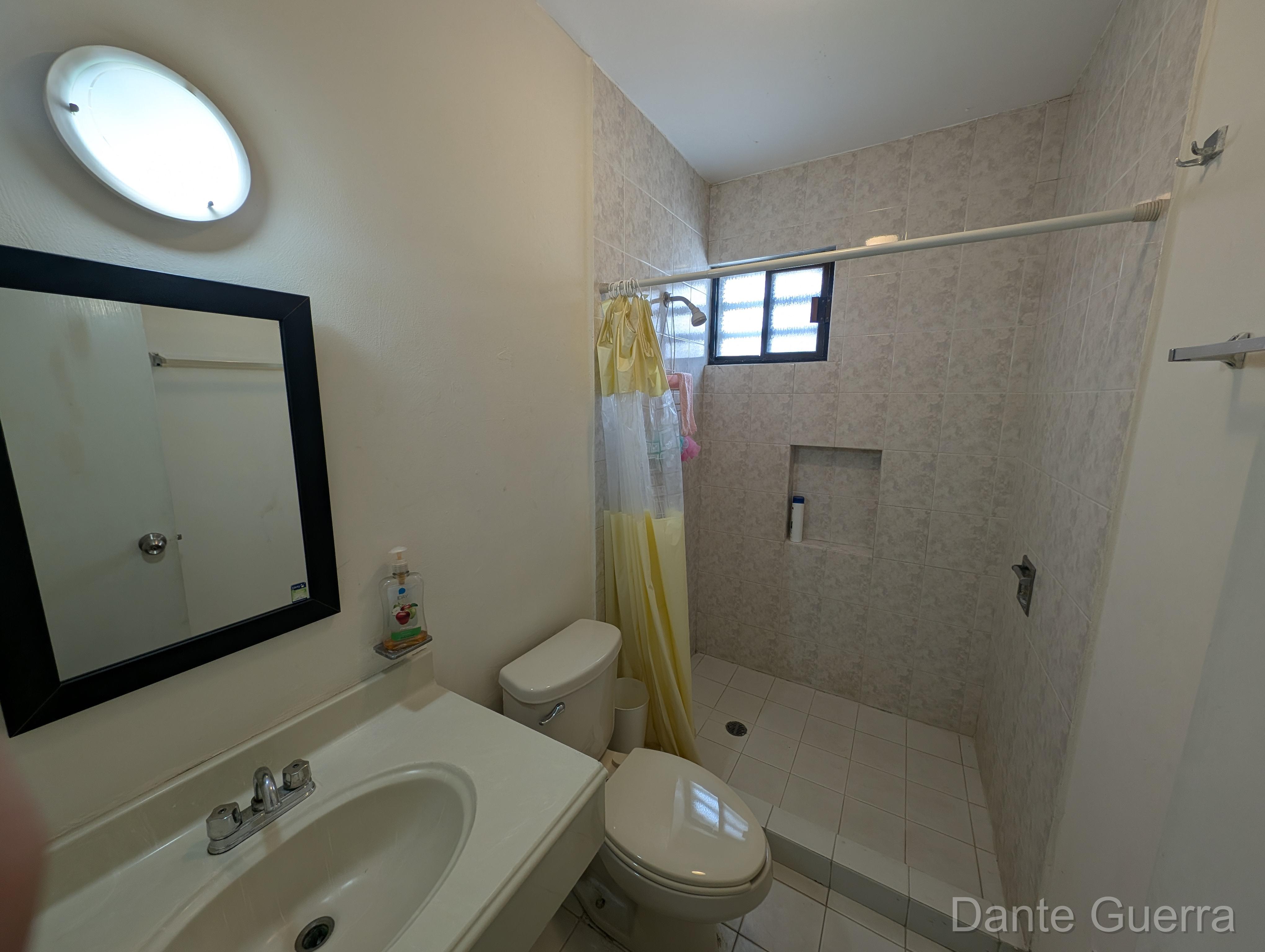 Casa 3 Niveles en Pedregal de La Silla - Renta - Foto 11