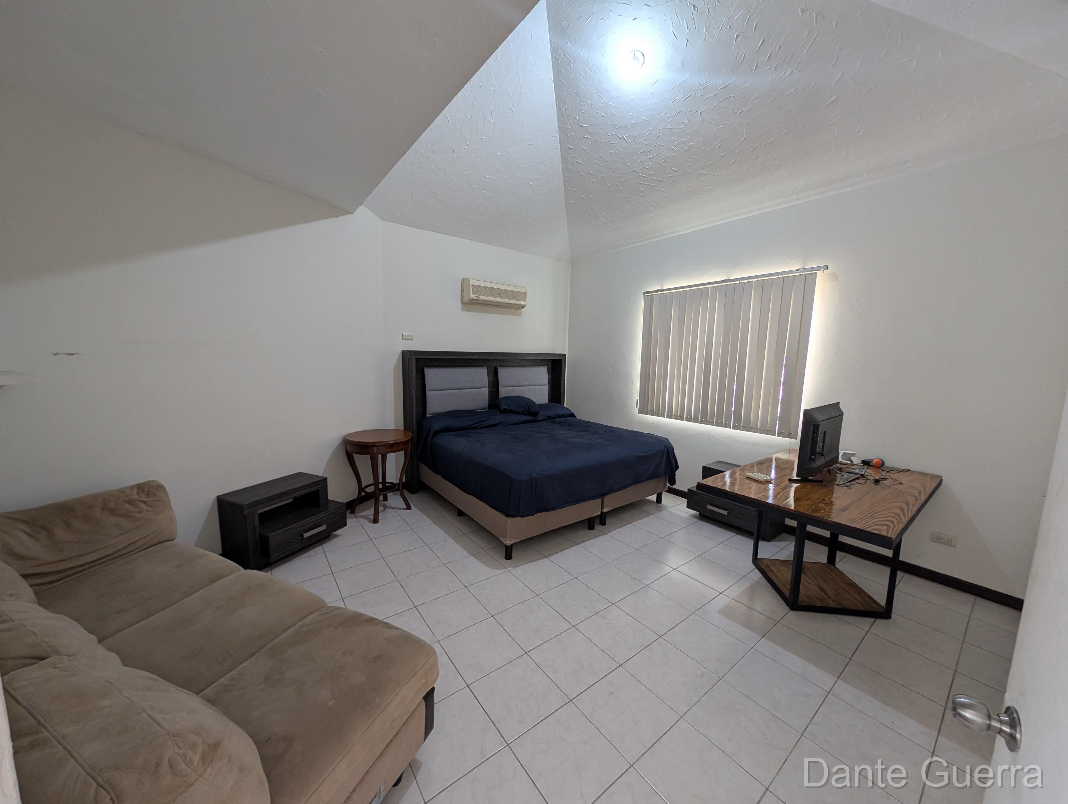 Casa 3 Niveles en Pedregal de La Silla - Renta - Foto 16