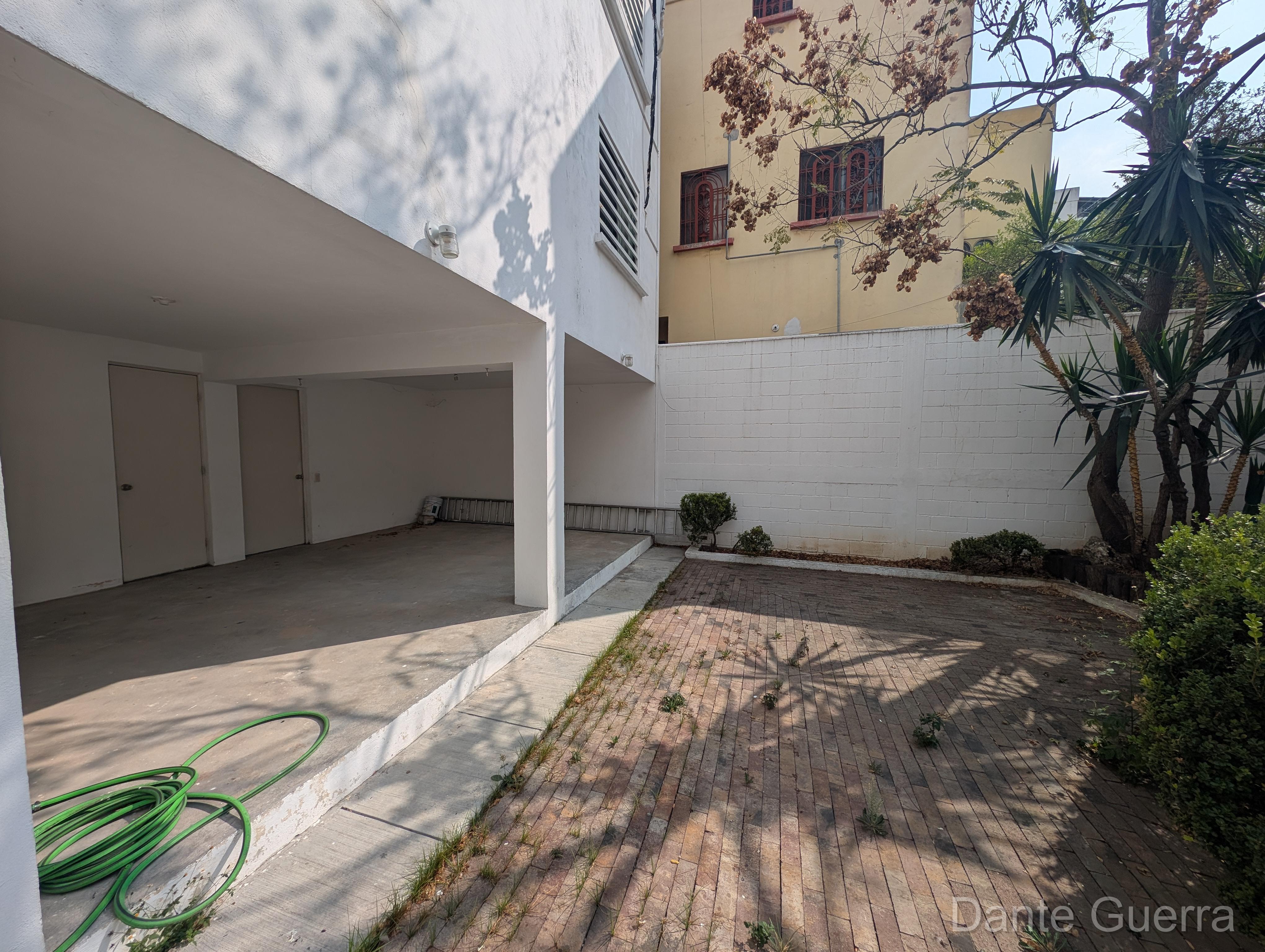 Casa 3 Niveles en Pedregal de La Silla - Renta - Foto 23